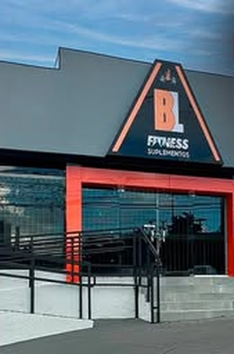 Fachada da loja BL Fitness do Pico do Amor
